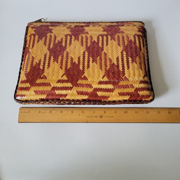 Vintage Woven Diamond Pattern Rattan Zip Clutch Purse Glossy Boho Coastal‎ Retro - Picture 6 of 9